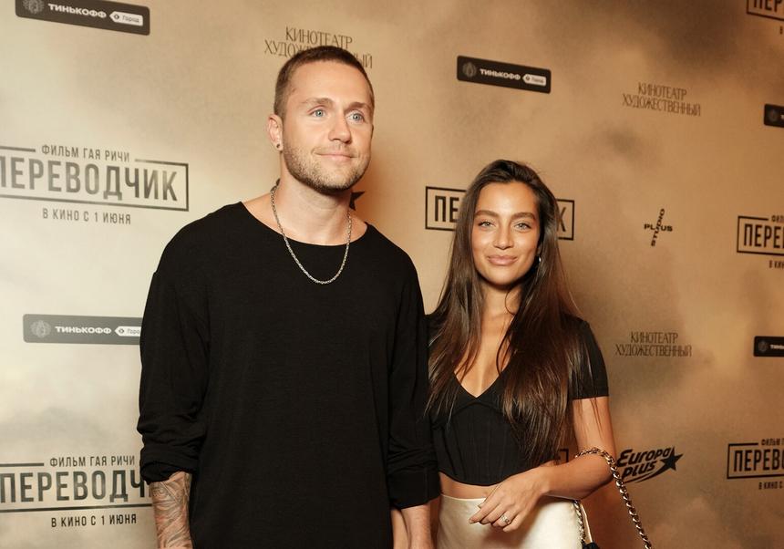 Певец Влад Соколовский похвастался новым модульным домом за 8 миллионов рублей