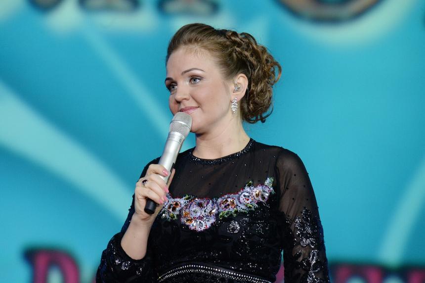 «У меня случилась паническая атака, и я отключилась»: певица Марина Девятова рассказала о тяжелых родах