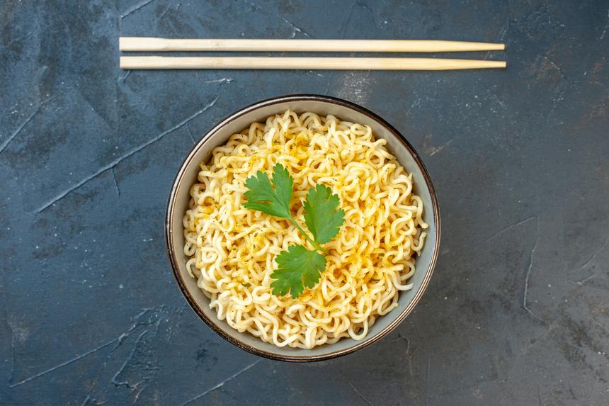 Российский ребенок оказался в реанимации после ужина лапшой быстрого приготовления