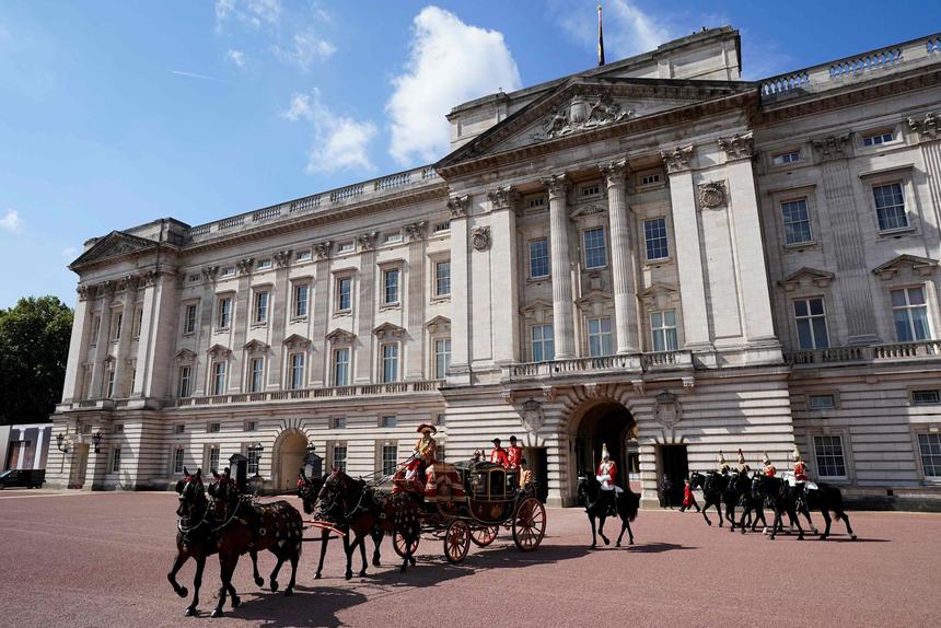 Скончался от реакции на таблетки: названа причина смерти 45-летнего члена британской королевской семьи