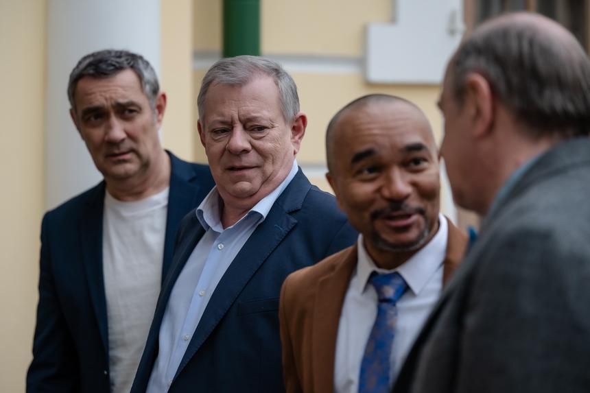 «Насмотрелся на бесноватых. Знаю, что это все есть»: Вадим Андреев о роли Сталина, суевериях и Романе Мадянове