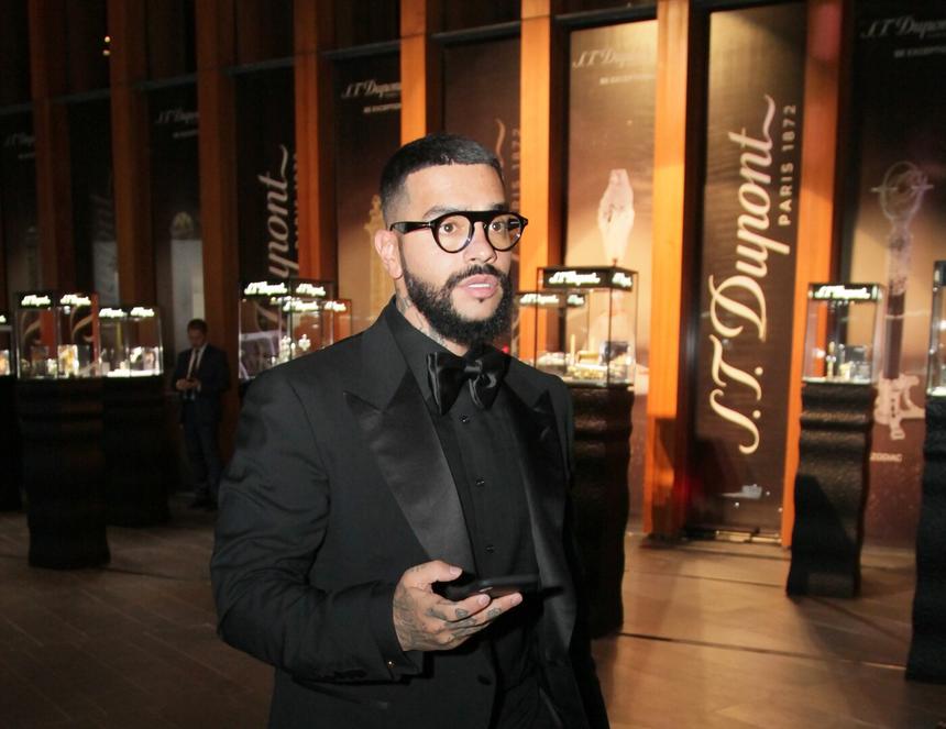 41-летнего рэпера Тимати в новой фотосессии сравнили с «кубинским зэком»