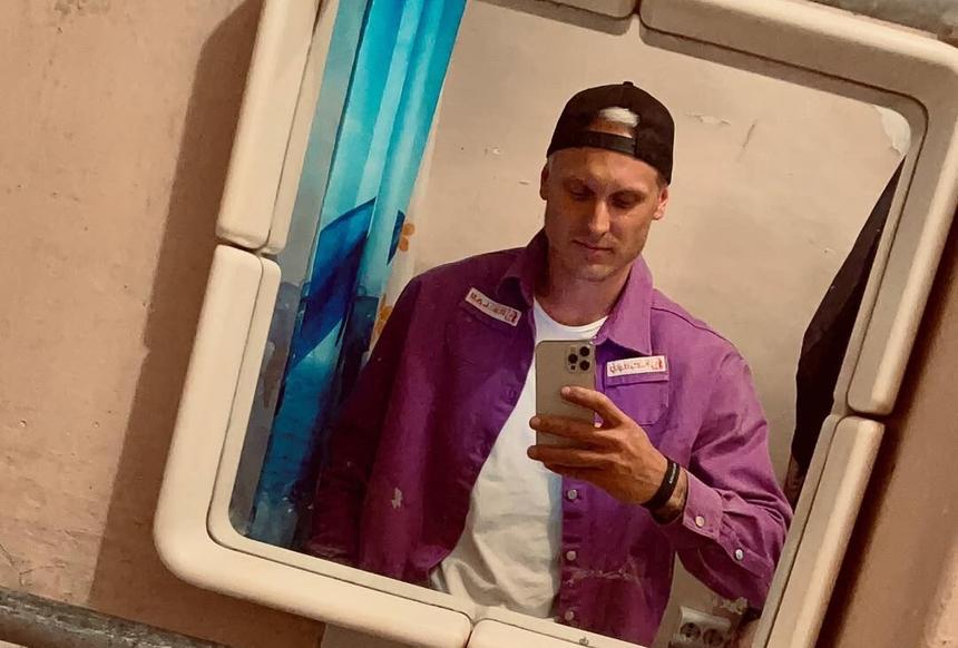 «Есть надежда, что это не так»: отец Яниса Тиммы высказался о смерти сына