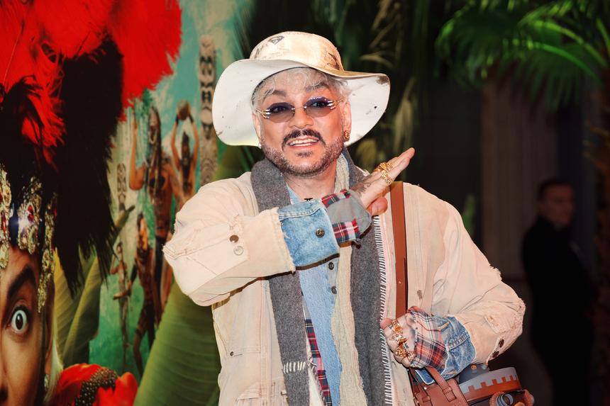 «Может быть, где-то ходит»: Киркоров допустил наличие тайных братьев и сестер