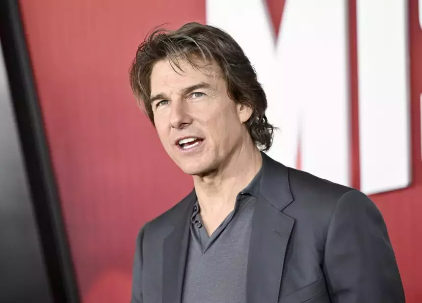 62-летнего актера Тома Круза наградили за популяризацию службы в армии США