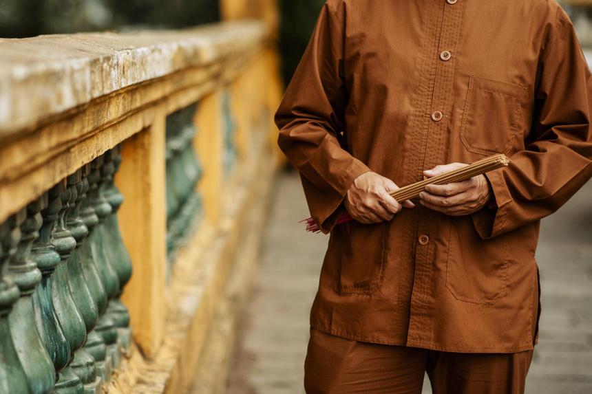 До четырех религиозных браков: духовное управление мусульман России разрешило многоженство