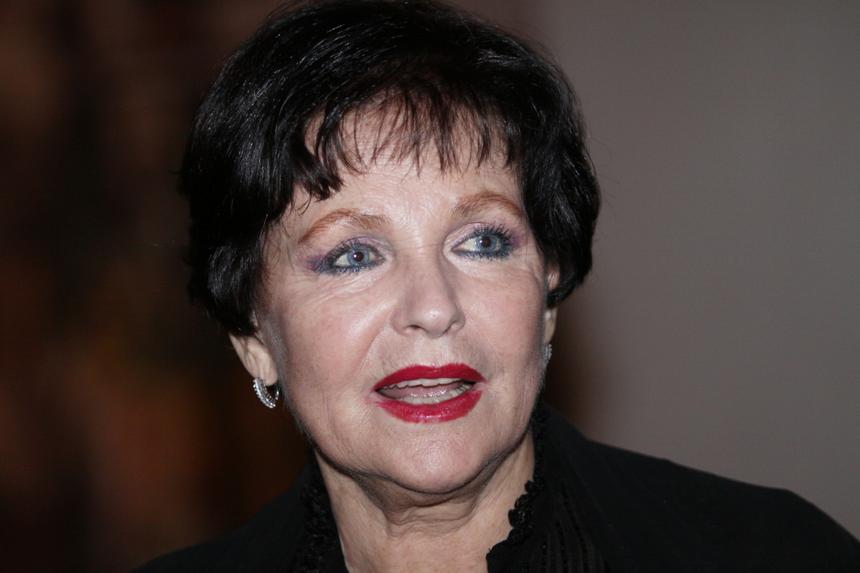 «Мне жаль, что мы расстались. Все ему проигрывали»: Наталья Фатеева рассказала о браке с Владимиром Басовым