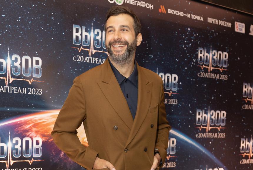 Иван Ургант выступил на корпоративе снятого с эфира шоу «Вечерний Ургант»