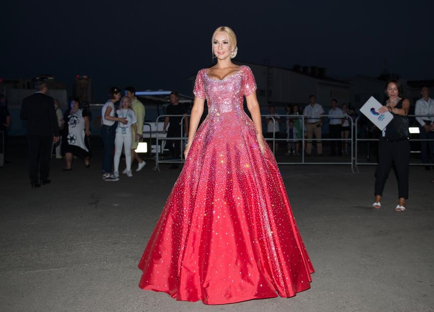 Лера Кудрявцева оказалась в списке должников в элитном жилом комплексе