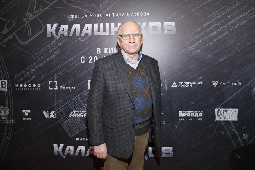 «Я до этой боли довел»: звезда сериала «Кадетство» Валерий Баринов признался, в чем винит себя перед сыном