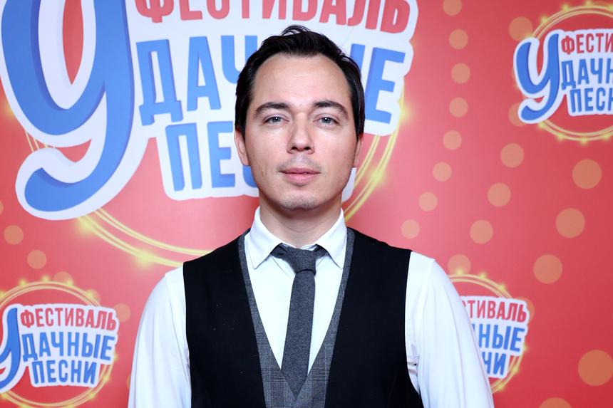 «Ловлю искры из глаз при движении»: Газманов перенес операцию