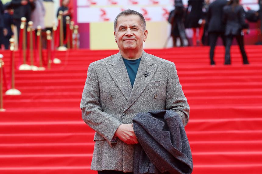 «Не было задачи создавать династию»: Николай Расторгуев объяснил, почему младший сын не стал артистом