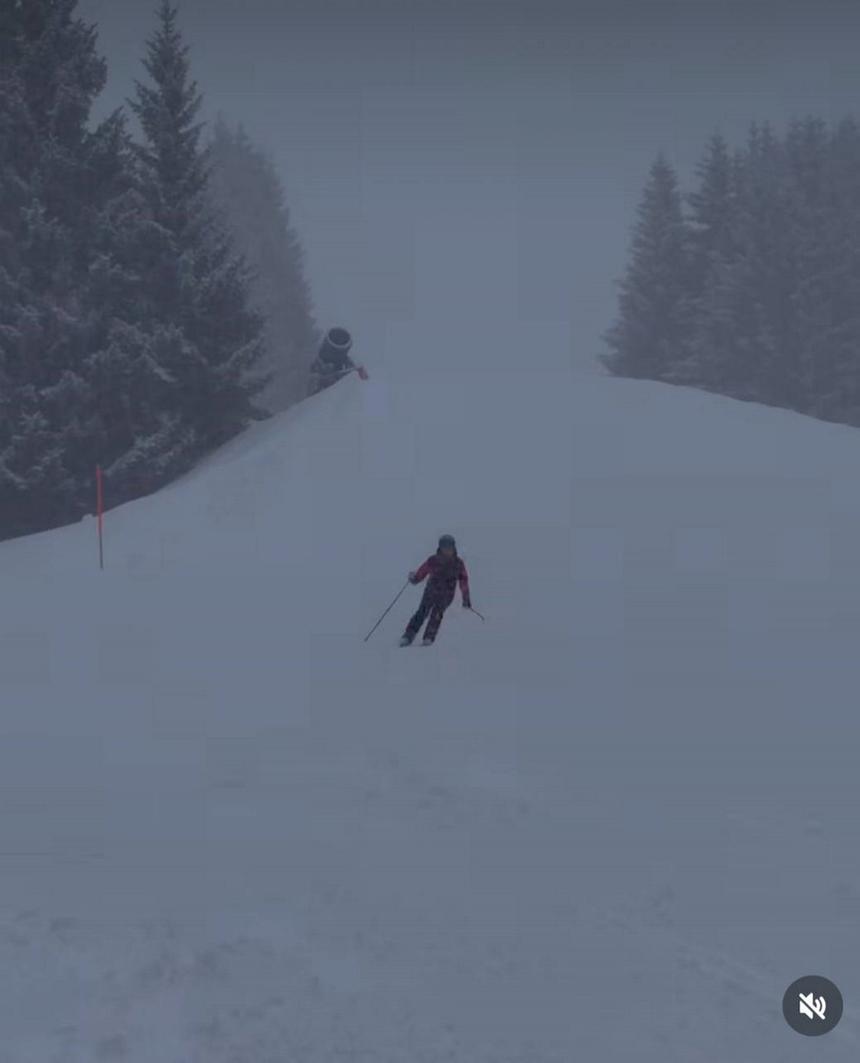 Пока Пугачева в Лимассоле: Максим Галкин* показал, куда увез детей от певицы