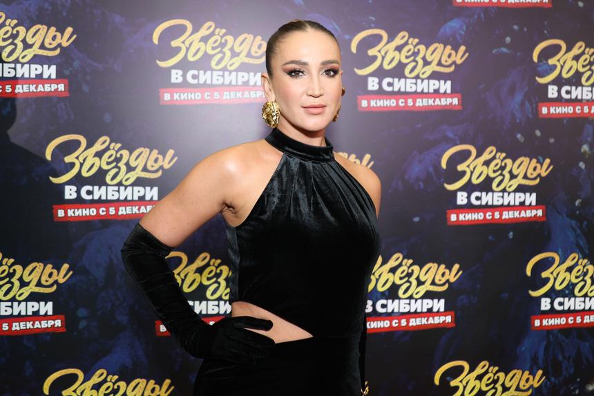 «Серьезные намерения»: мать Бузовой впервые высказалась о романе дочери с судебным приставом