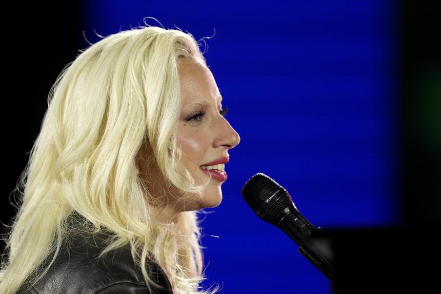 Леди Гага показала внешность после смены имиджа