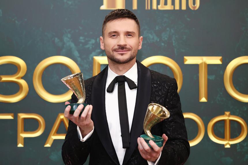 «Скидывал, блин, весь год»: Сергей Лазарев заявил о резком наборе веса