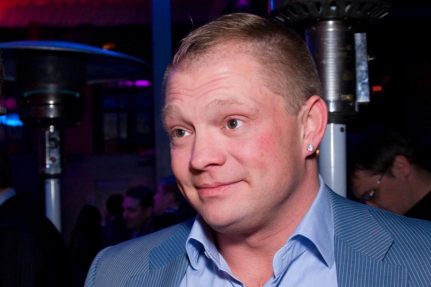 Нарушилась речь, подключили к ИВЛ: известны подробности смерти 53-летнего ресторатора Кирилла Гусева