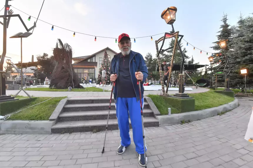 Пиявки и травы довели 92-летнего Бедроса Киркорова до реанимации перед Новым годом