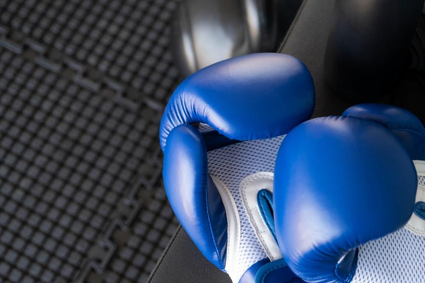 Бывшую жену боксера Дмитрия Бивола привлекли за оскорбление спортсмена и его матери