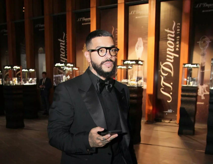 С Тимати через суд требуют взыскать 2 млн рублей за его ресторан в Москве