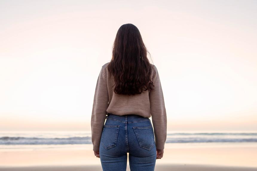 Умершая после коррекции фигуры 40-летняя женщина в Москве боялась не выйти замуж