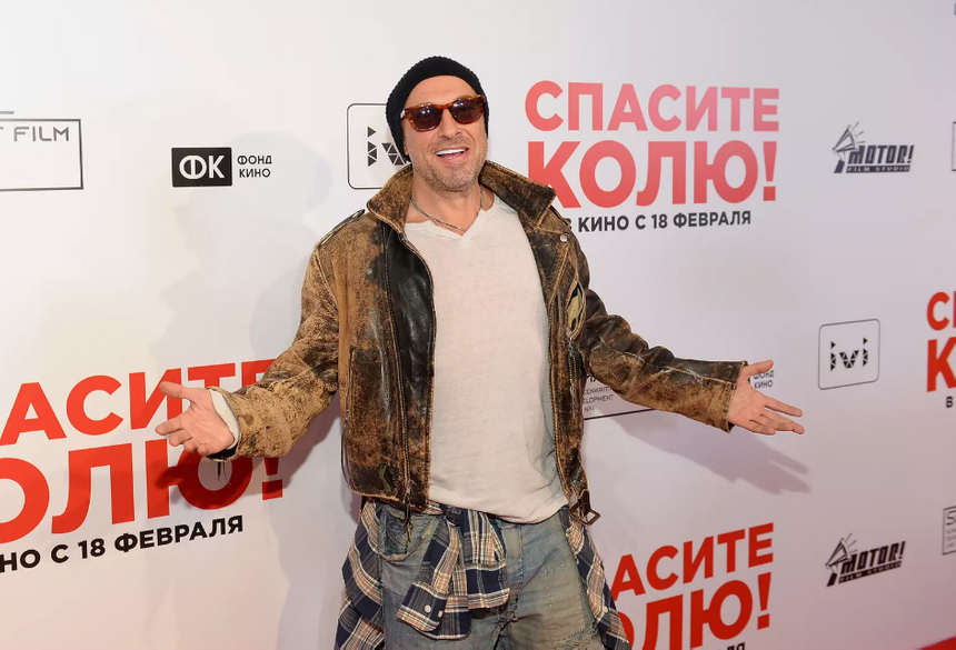 «Божественный подарок»: в школе Дмитрия Нагиева пытаются продать курсы с актером за 279 тысяч рублей