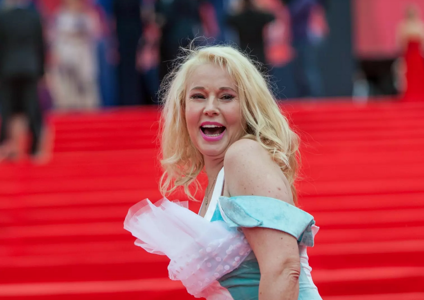 «Окончательно пытаются доконать»: актер Герчаков высказался об увольнении Кондулайнен из театра