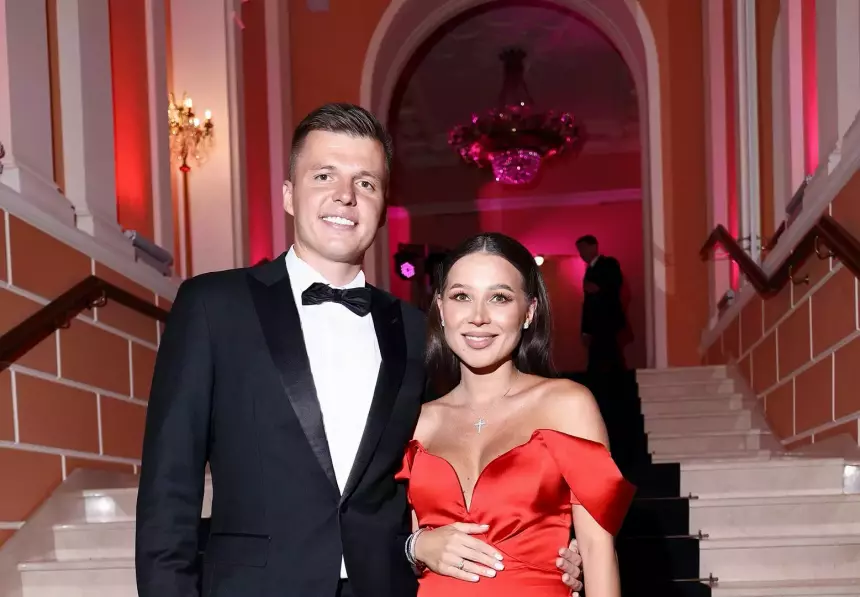 Отправленная под домашний арест Лерчек лишилась косметической фирмы: известно, что произошло