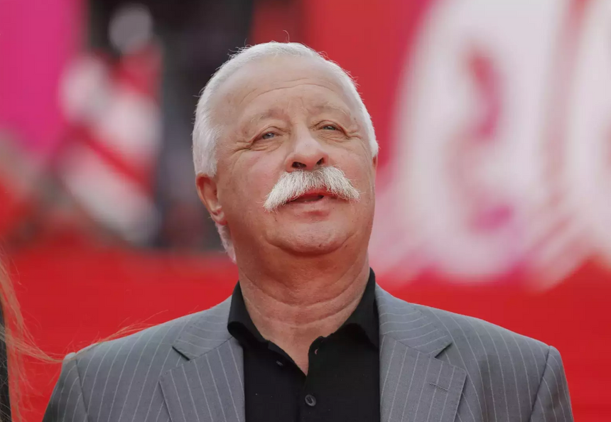 С бильярдной Леонида Якубовича потребовали взыскать 219 тысяч рублей