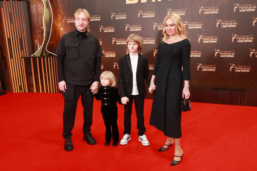 Татьяна Тарасова назвала виновников победы сына Плющенко в турнире без соперников