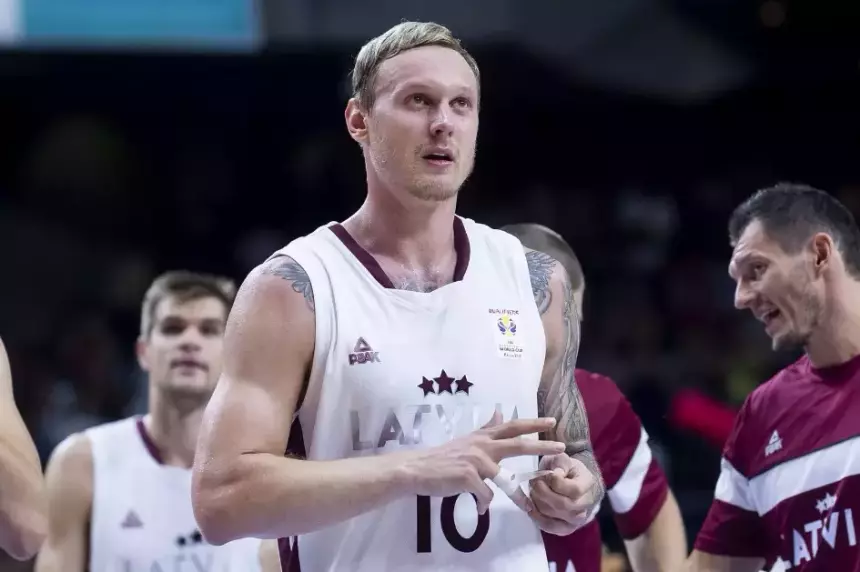 «Родители остались без ничего»: друг умершего Яниса Тиммы раскрыл правду о наследстве