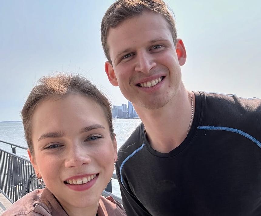 В разбившемся в США самолете могли быть фигуристы Митрофанов и Ефимова