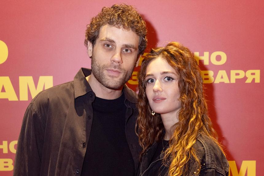 Вывел в свет и публично поцеловал: экс-муж Анны Чиповской больше не скрывает новую возлюбленную