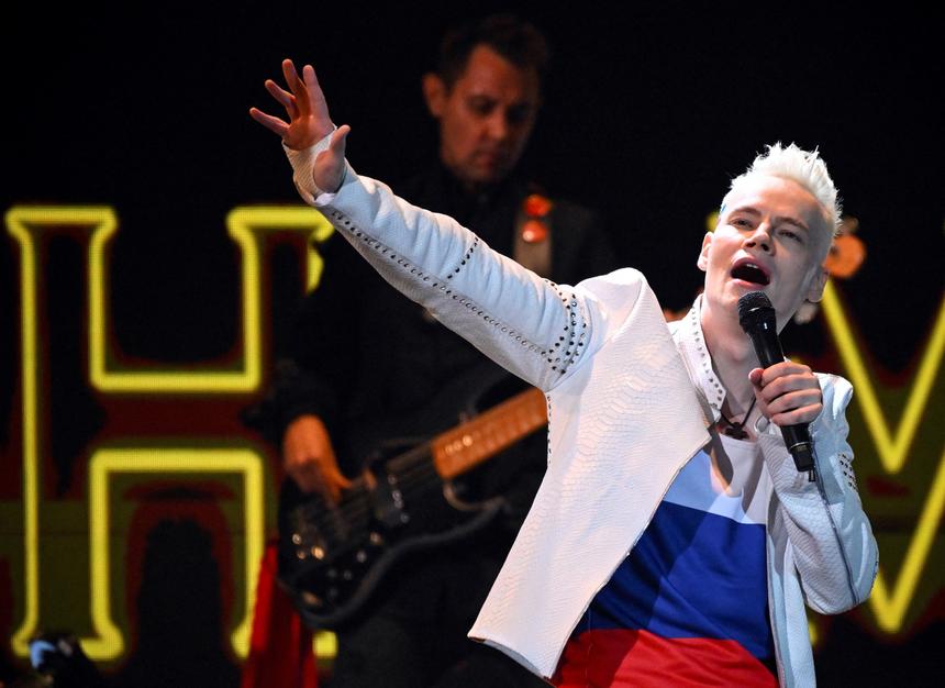 «Он популярен во всем мире»: певца SHAMAN предложили номинировать на премию «Грэмми»