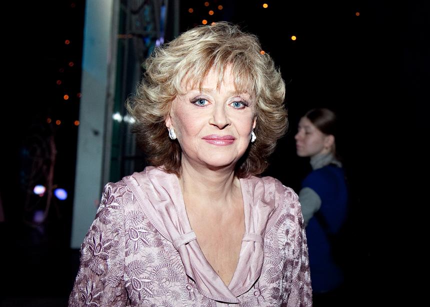 Пропавшая с экранов Регина Дубовицкая впервые за долгое время появилась на публике: фанаты не узнали телеведущую