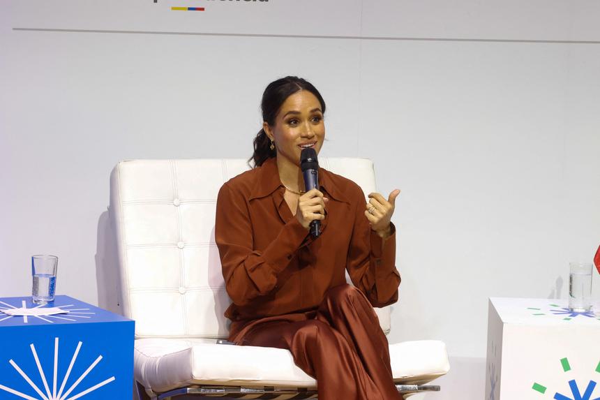 Меган Маркл объединилась с Билли Айлиш, чтобы помочь 15-летней жертве пожаров в Лос-Анджелесе