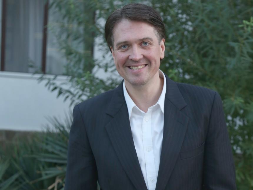 Актер Денис Матросов пострадал в аварии с участием ДПС