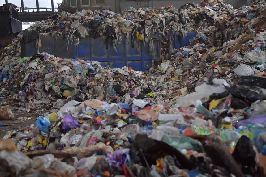 «Там полчища крыс, а останки для них – еда»: криминалист о поисках тела экс-мэра Самары на мусорном полигоне