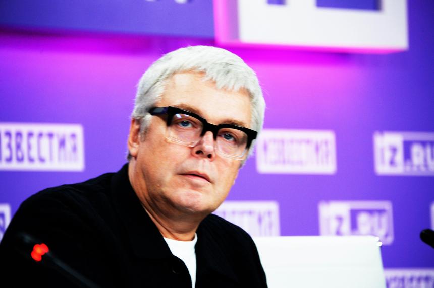 Плачущий сын Олега Стриженова рассказал о последней просьбе умирающего отца