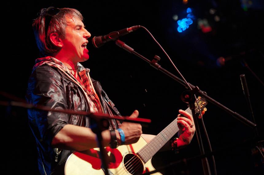 Перепелиные яйца и прощание с гримеркой: лидер «7Б» Демьян рассказал о ритуалах перед выходом на сцену