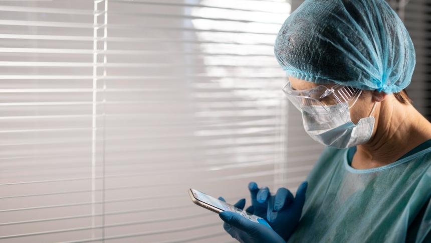 Кричала, но вместо помощи получила снотворное: раскрыты подробности смерти пациентки после липосакции в Петербурге