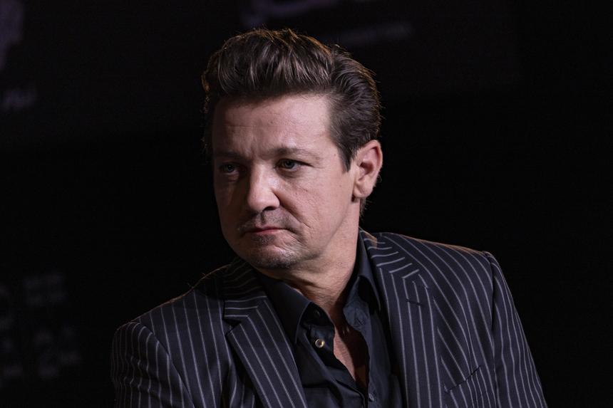 Сломавший 38 костей актер из «Мстителей» нашел возлюбленную благодаря ДТП