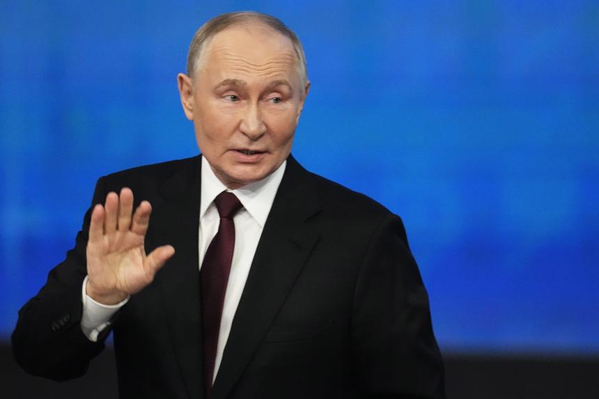 Президент России Владимир Путин встретился и пообщался с сыном Ксении Собчак