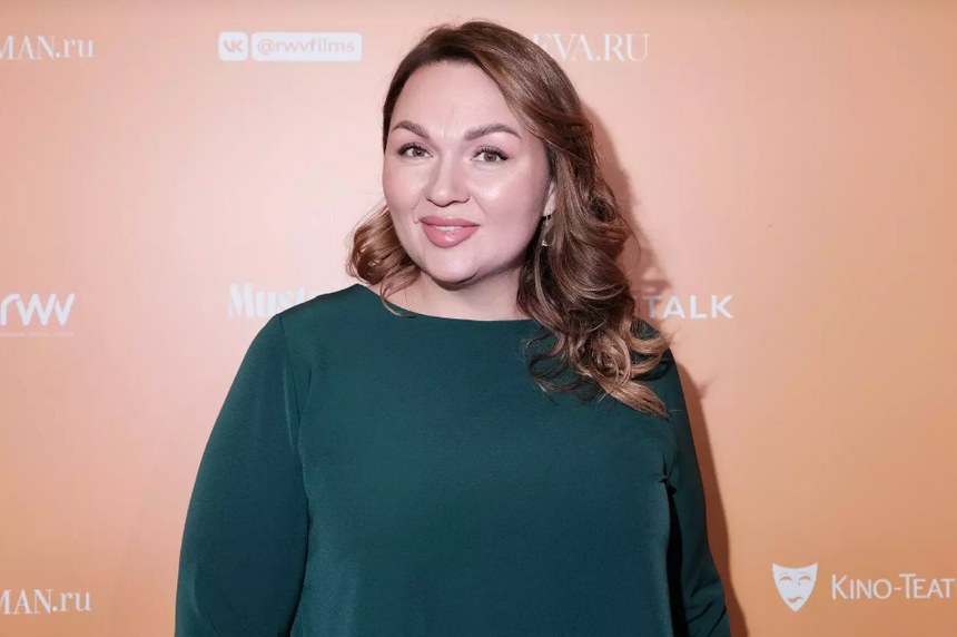 Надежда Ангарская вспомнила, как вышла замуж за тренера своего сына