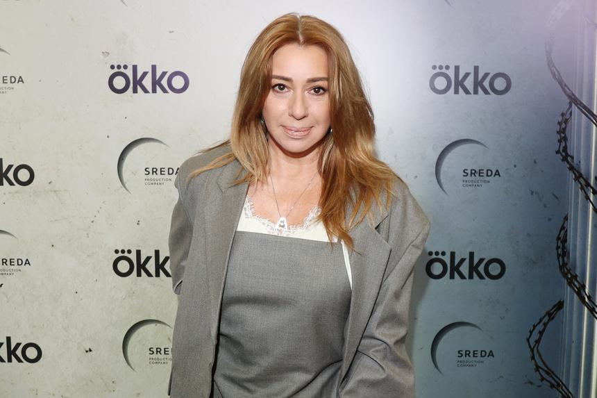 «Одна бредовая мечта»: Алена Апина рассказала, с кем хотела бы спеть дуэтом