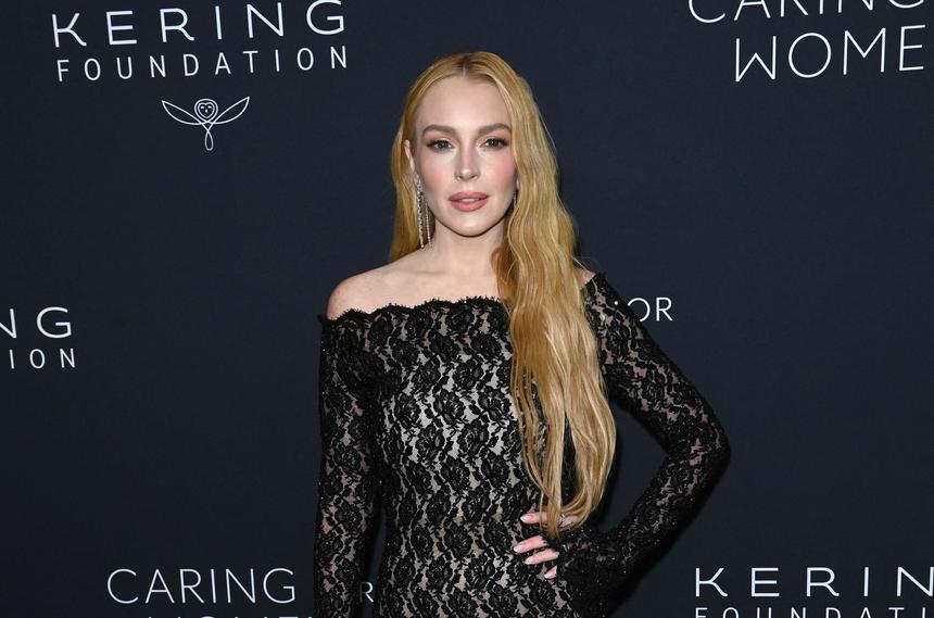 Отца актрисы Линдси Лохан арестовали за нападение на бывшую жену