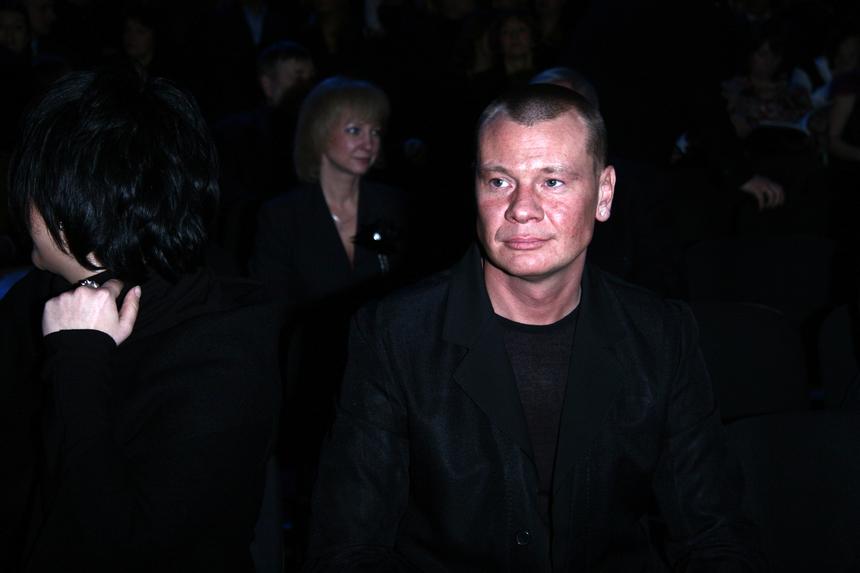 Траур на расстоянии: отец Влада Галкина впервые пропустит день памяти сына