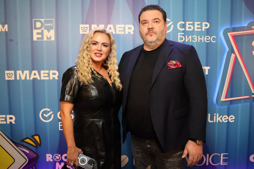 Свадьба отменяется? Семенович заявила, что женатый бойфренд так и не сделал ей предложение