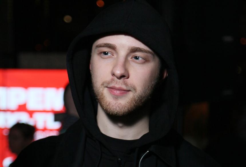 Товар пылится на складах: бизнес Егора Крида по продаже косметики терпит крах