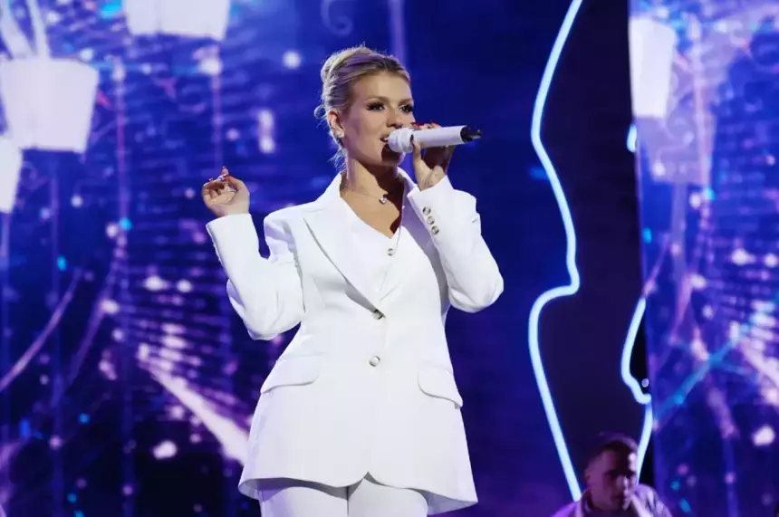 «Я на уровень выше»: Люся Чеботина высмеяла вокал российских артистов